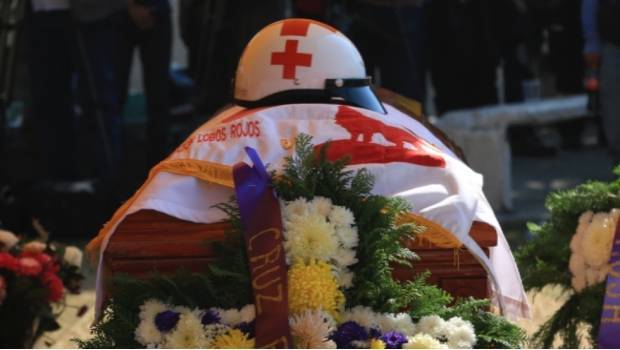 Rinden homenaje a paramédicas asesinadas en Ixtapaluca (VIDEO) - SDPnoticias.com