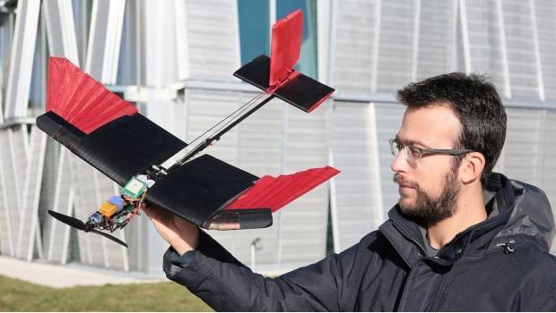 El dron que imita una ave.
