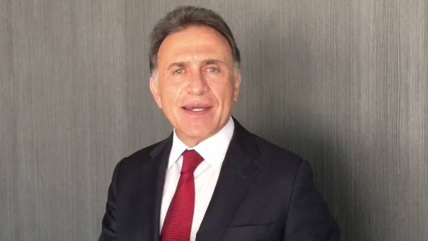 Yunes Linares responde a López Obrador, lo llama