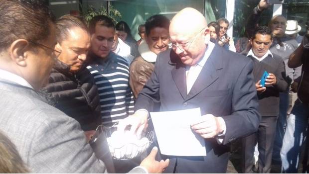 Tribunal electoral mexiquense retira candidatura a Isidro Pastor