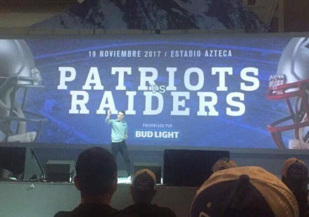 Patriots-Raiders, 19 de noviembre