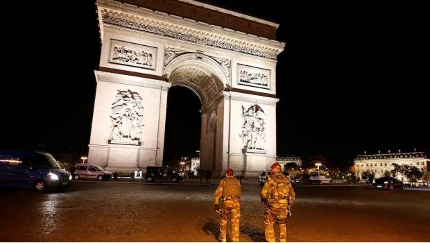 EI asume autoría de ataque en París; identifican al asesino
