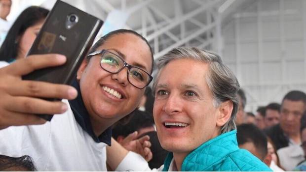 Esposa de Duarte puede andar libre en el país: PGR