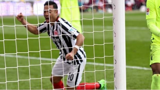 Doblete de Marco Fabián