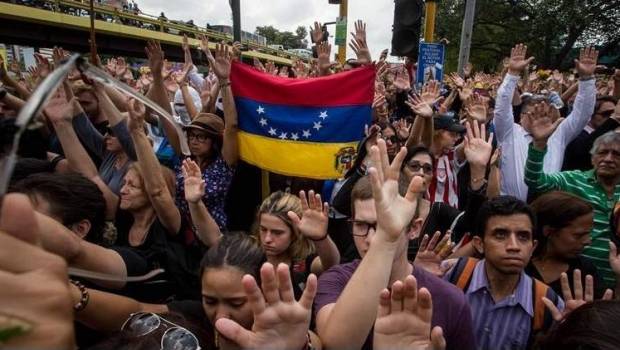 Aumenta el número de muertos por protestas contra Maduro Aumenta el número de muertos por protestas contra Maduro