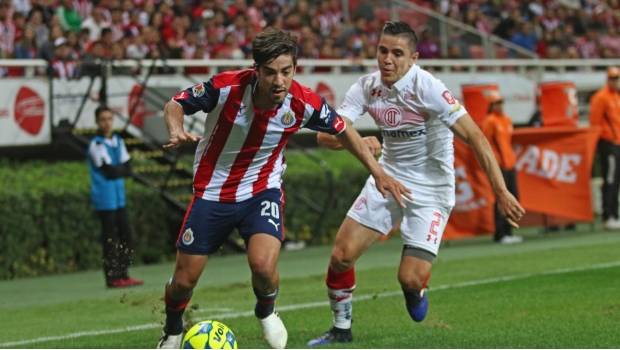 Chivas juega contra su reciente historia en partidos de vuelta