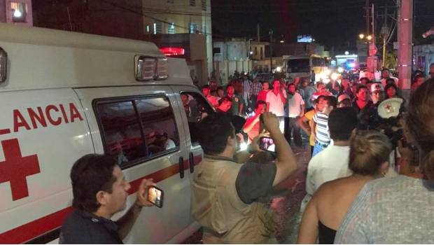 Fiscalía investiga a hombre que se tomó 'selfie' con ruso
