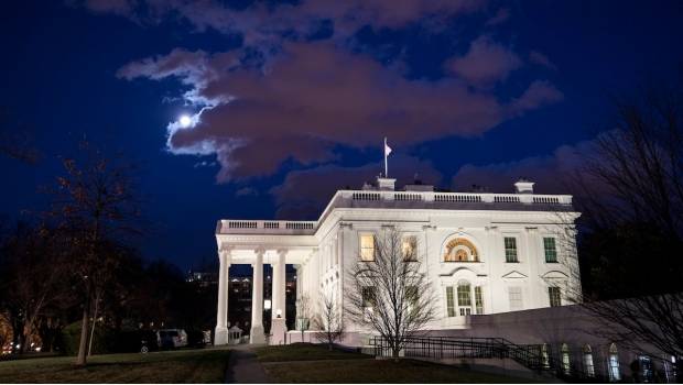 Renuncia director de comunicaciones de la Casa Blanca por el llamado Renuncia director de comunicaciones de la Casa Blanca por el llamado