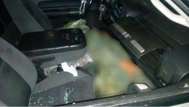 Soldado mata a teniente en Valle de Chalco