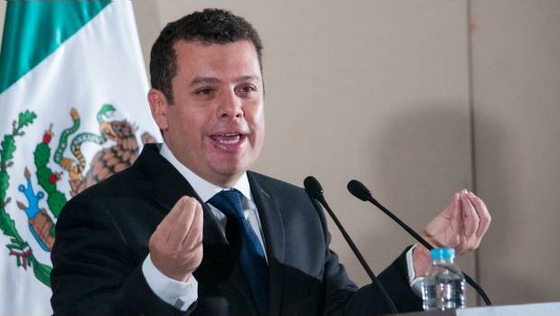 Acepta EPN renuncia de consejero jurídico de la Presidencia