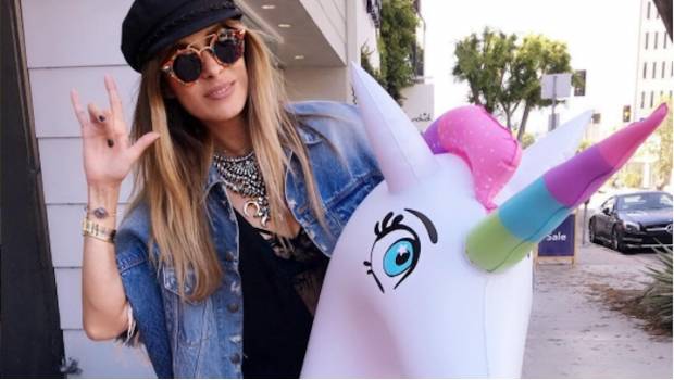 Niña se conmueve hasta las lágrimas al conocer a Galilea Montijo