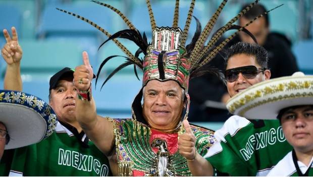 FIFA sacó a dos aficionados del estadio por famoso grito