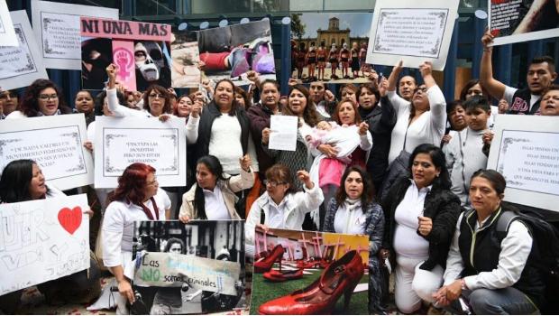 Exigen a PGR castigar feminicidios
