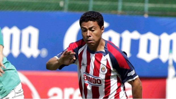 Vuelcan ex jugadores de Chivas; iban en estado de ebriedad