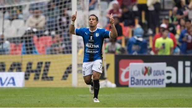 Sanvezzo marcó para Gallos.