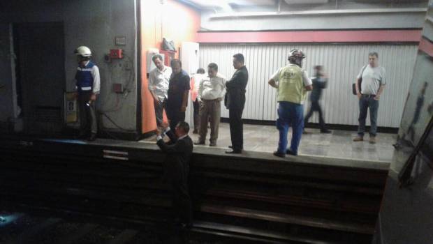 Pánico por falla en Línea 1 del Metro. Alta de hospitalizados.