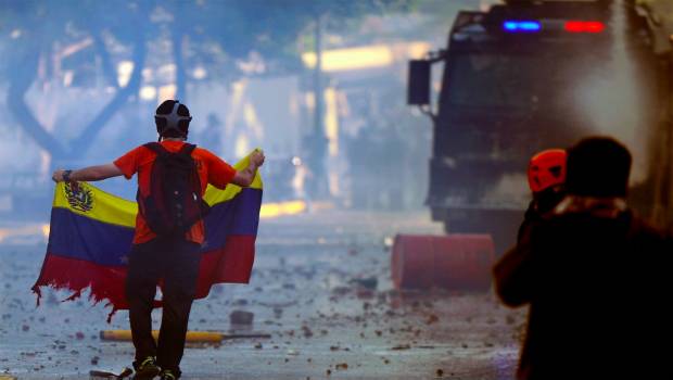 Protestas en Venezuela. Alerta a mexicanos.