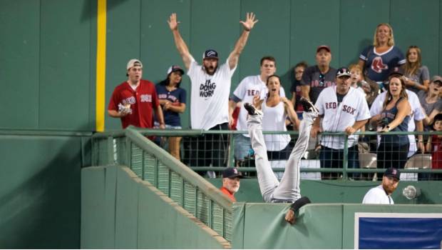 Austin Jackson hizo una atrapada de antología 