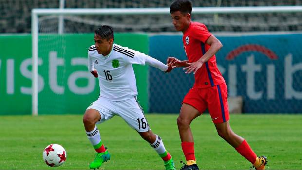 México enfrenta a Chile.