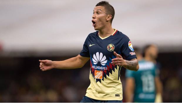 Uribe debutó con el equipo en partido de Copa MX 