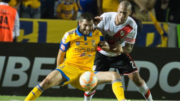 Gignac jugó sus primeros partidos como Tigre en la Copa Libertadores