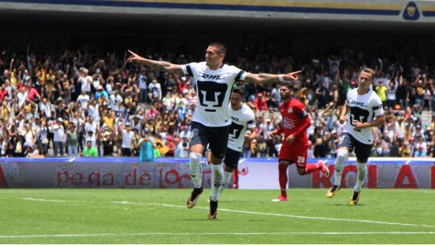 Castillo celebra su doblete.