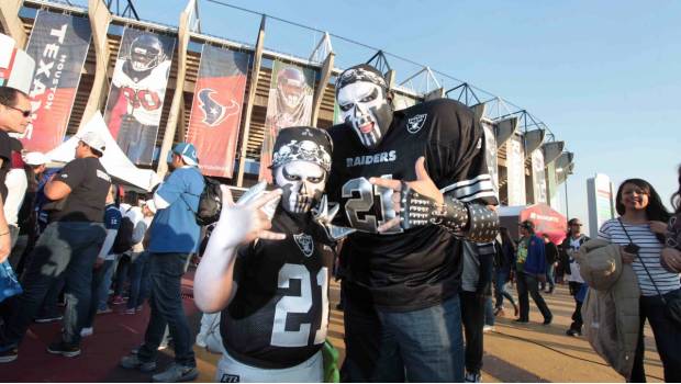 Afición mexicana de Raiders