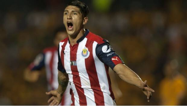 Alan Pulido marcó el primer gol en la final de vuelta ante Tigres  