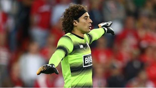 'Memo' Ochoa fue goleado en casa 