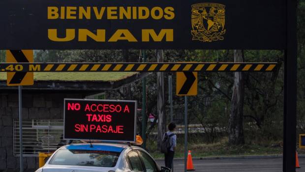 Acceso controlado en Ciudad Universitaria. Presunto narcomenudeo.