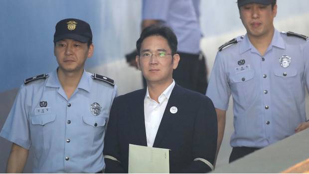 Lee Jae-yong, heredero y vicepresidente de Samsung, durante su llegada al Tribunal Central del Distrito de Seúl.