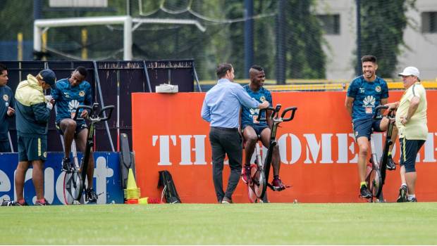 Ibarra, Quintero y Peralta realizan trabajos especiales.