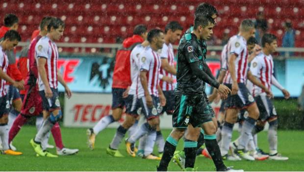 Chivas derrotó a Santos en la Copa Mx 