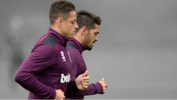 Hernández durante el entrenamiento de los Hammers.