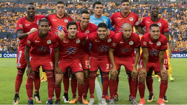 Lobos BUAP juega su primer torneo en la primera división 