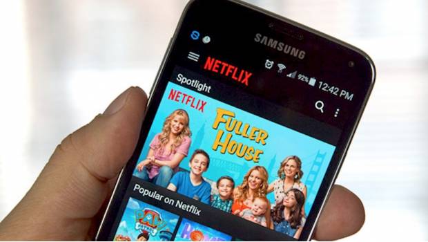 Netflix en un teléfono Samsung.