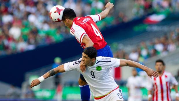 Alan Pulido se lastimó previo a la Copa Oro