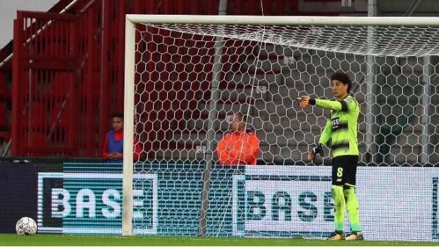 Ochoa mantuvo su arco en cero 