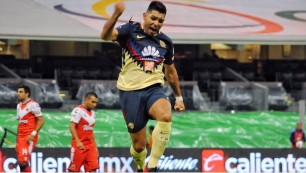 Romero celebra su primer gol.