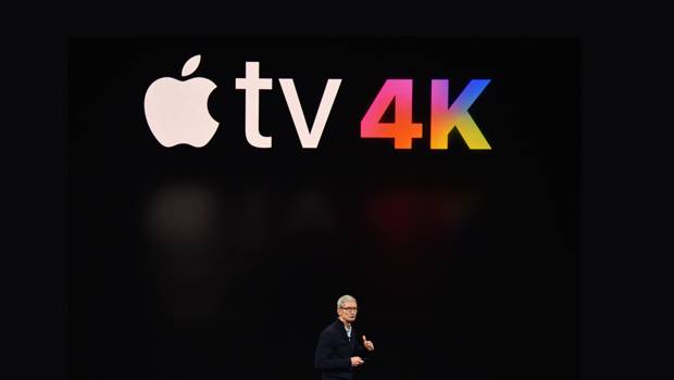 Tim Cook durante la presentación del Apple TV 4K.