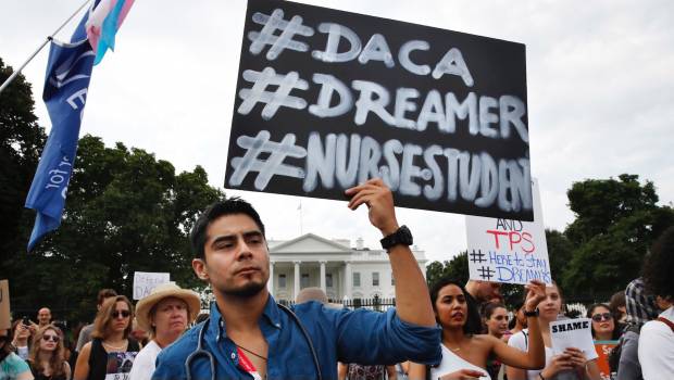 Protesta por fin de DACA. Aclaración de Trump.