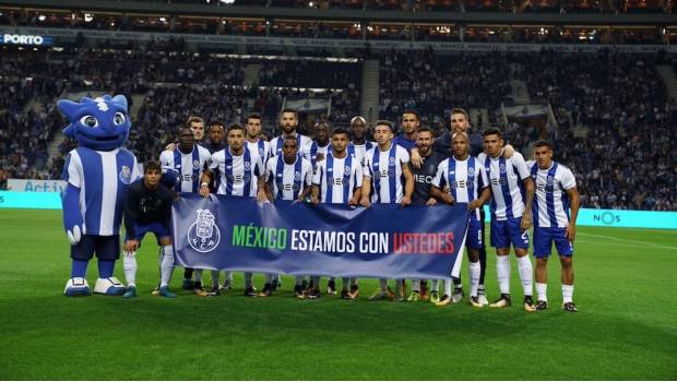 Los jugadores del Porto mandaron un mensaje de apoyo a nuestro país 