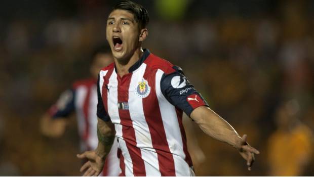 Alan Pulido celebra gol en la Final del C2017