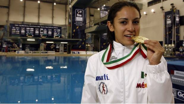 Paola Espinoza tras ganar medalla.