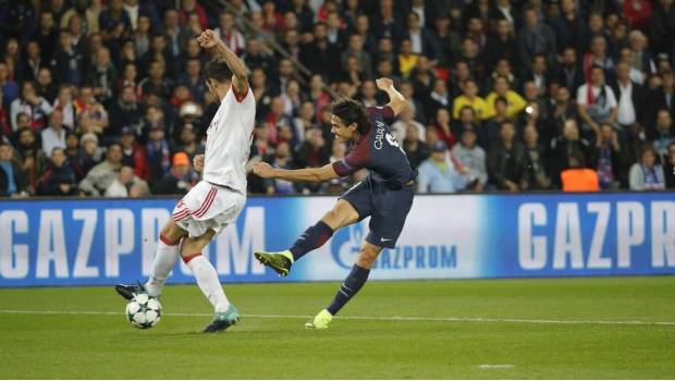 El uruguayo marcó el segundo gol para los parisinos 