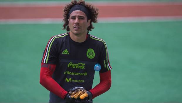 Ochoa espera que el Tri juegue más partidos en Europa. 