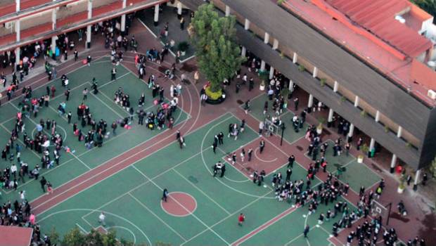 Escuela de la Ciudad de México. Reanudación de clases tras sismo.