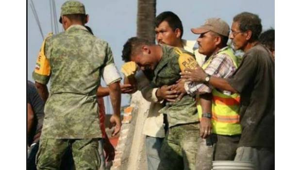 El infortunio que esta catástrofe nos ha dejado debe ser el principio de una nueva sociedad civil mexicana. 