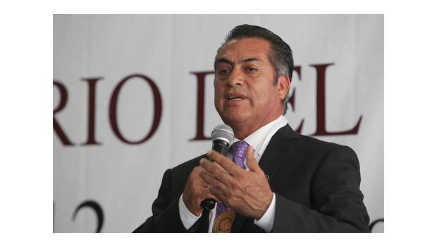 A dos años de gobierno, si el Bronco pide un reférendum, los nuevoleoneses no le darán sus firmas para su aventura de candidato independiente