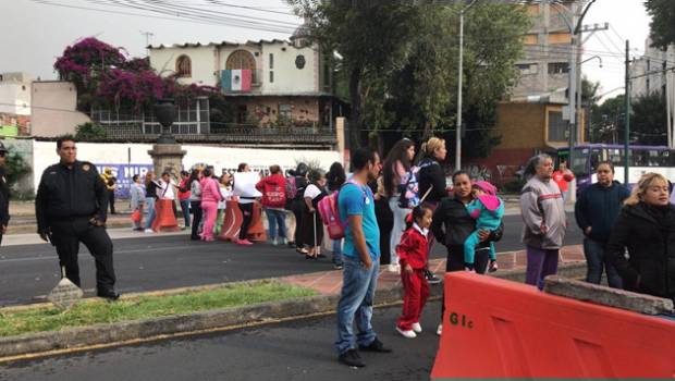 Primaria ganó amparo para no regresar a clases. 